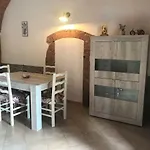 Sara * Suvereto